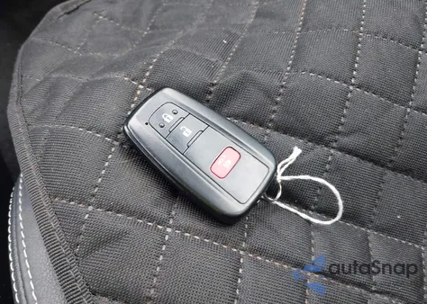 2019 Toyota Corolla Xse from USA, damaged, VIN JTNK4RBE2K3060496